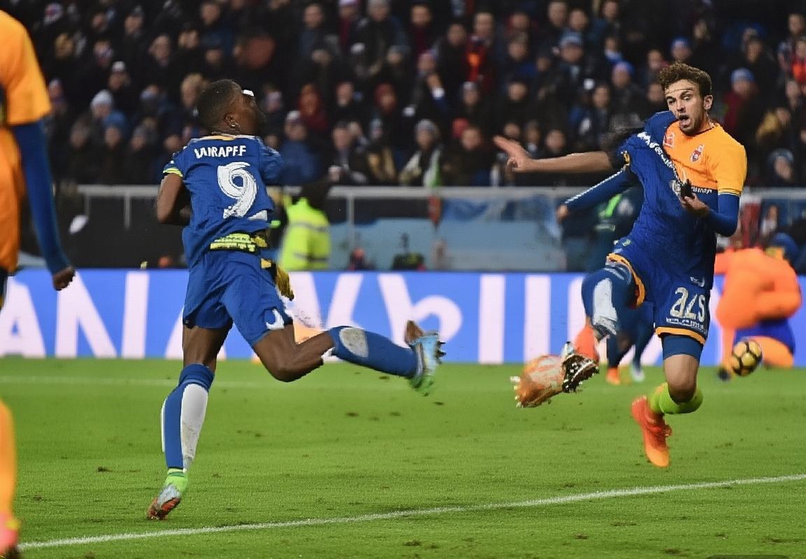 巴黎圣日耳曼VS兰斯：法甲巅峰对决精彩回顾(图3)